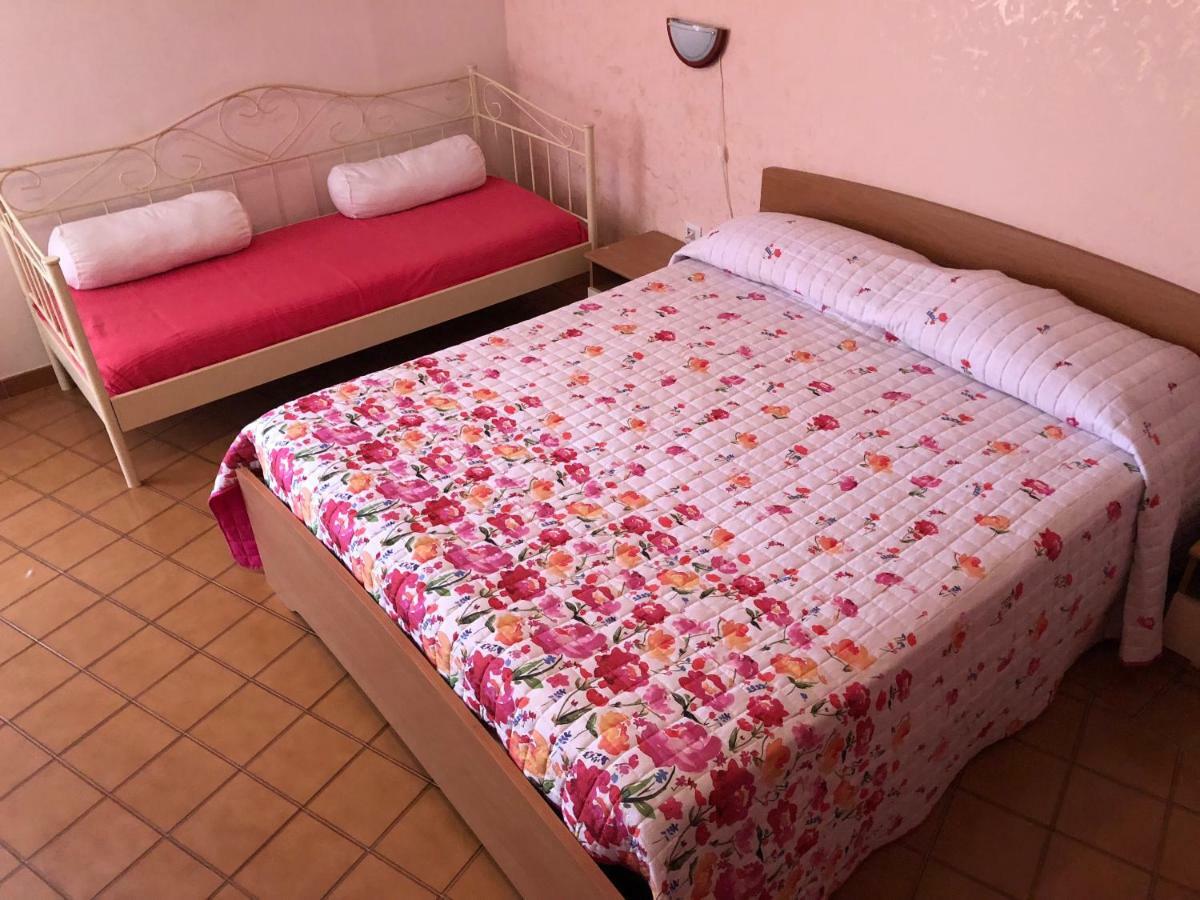 Apartment Romina Tergu 外观 照片